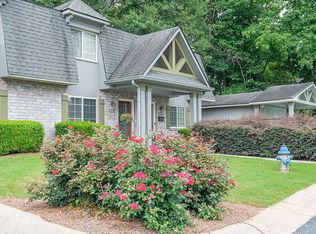 131 Rondak Cir SE, Smyrna, GA 30080