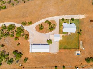 676 County Road 640, Hondo, TX 78861