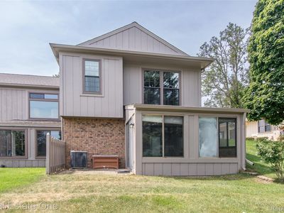 12043 Shenandoah Dr, South Lyon, MI, 48178
