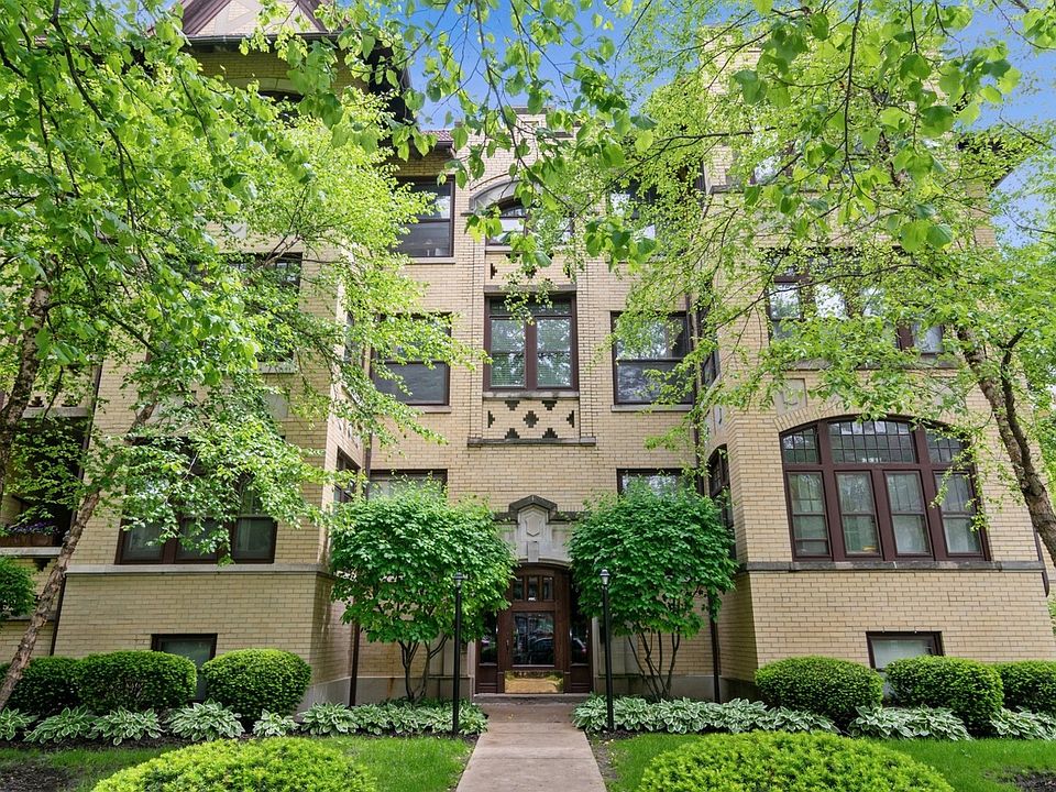 1st image of 300 N Oak Park Ave APT 2