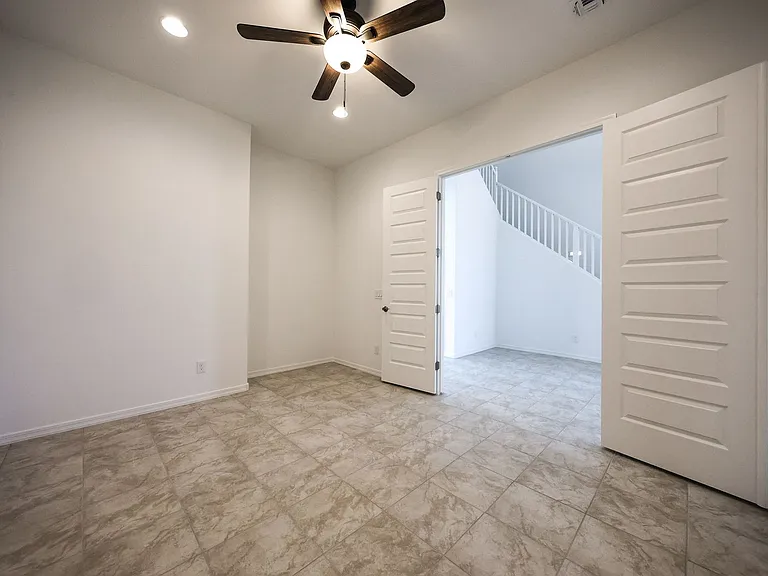 7695 W Smoketree Dr — Photo 9