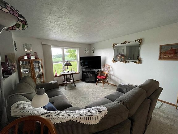 4th image of 647 County Road 2404