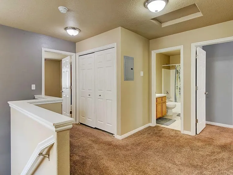 173 E Fiddlers Canyon Rd #11 — Photo 25