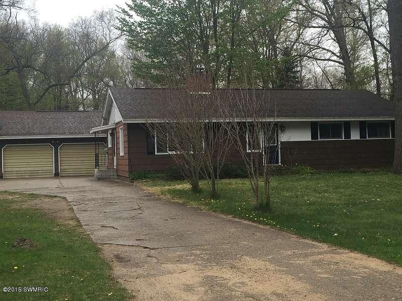 1st image of 3753 E Laketon Ave