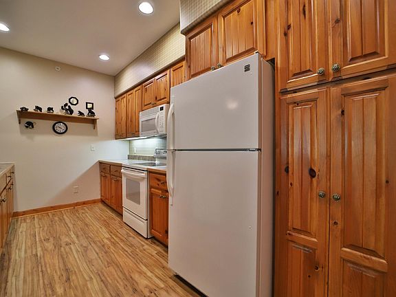 5th image of 36306 Pine Bay Cir #104