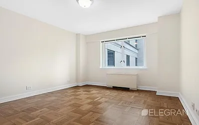 Rented by (Legacy) Elegran