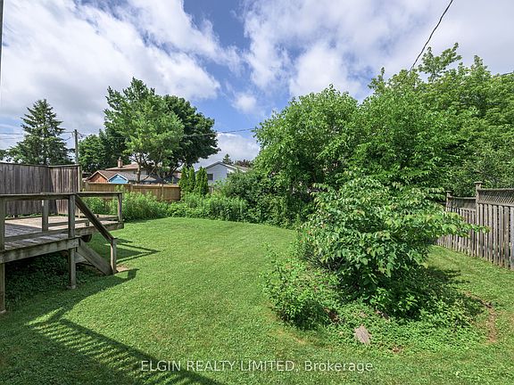 4th image of 41 Luton Crescent St