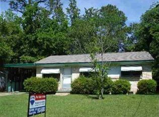 210 Ravenwood Way, Warner Robins, GA 31093