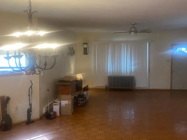 137 Willow St, Wilkes Barre, PA 18702