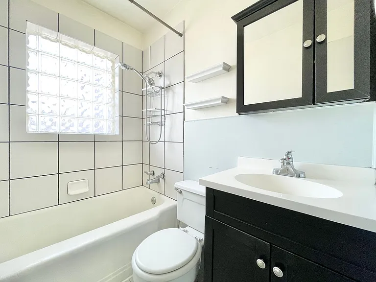 2705 S. Imperial St. — Photo 8