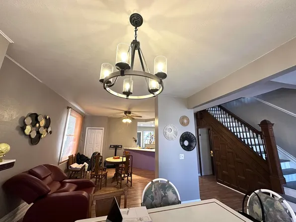 240 Moore Ave, Pittsburgh, PA 15210