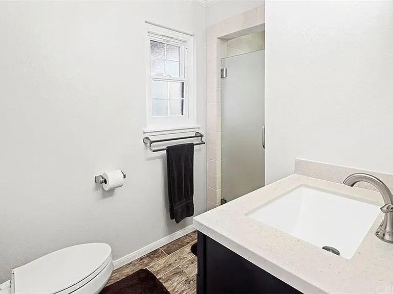 23000 Haynes St — Photo 21