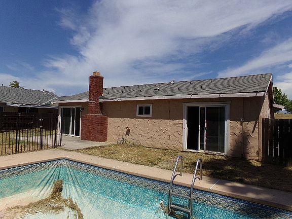 2nd image of 6125 Hillsdale Blvd