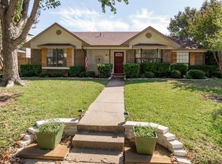 862 Meadowlark Dr, Lewisville, TX 75067