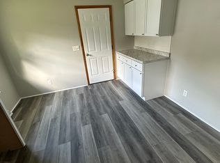 309 Washington Ave SW, Brewster, OH 44613