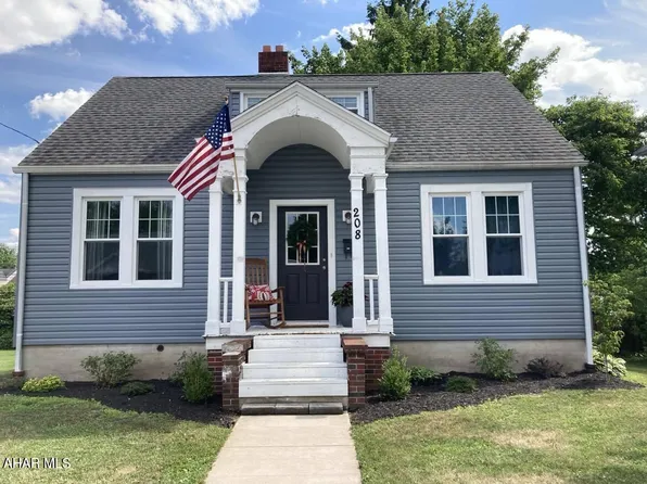 208 E Julian St, Martinsburg, PA 16662