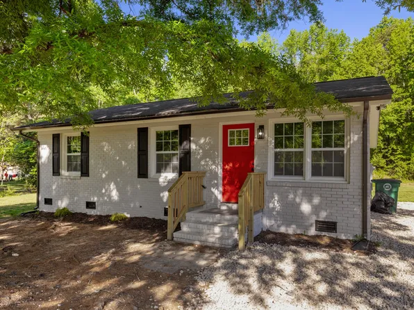 432 Springhill Dr, Matthews, NC 28104