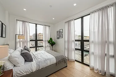 Sold by E Realty International Corp