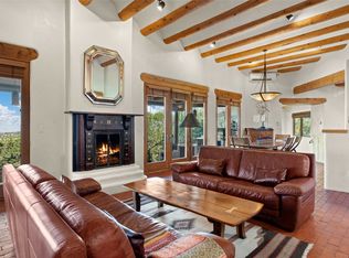 13 Sundance Dr, Santa Fe, NM 87506