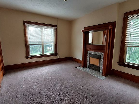 2nd image of 410 King Ave APT B