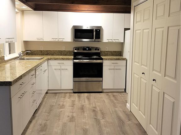 5th image of 3814 73rd Avenue Ct NW