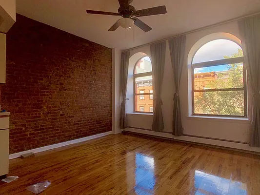 Rented by Citi Habitats | media 14