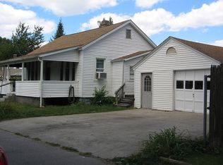 194 2nd Point Rd, Warwick, RI 02889