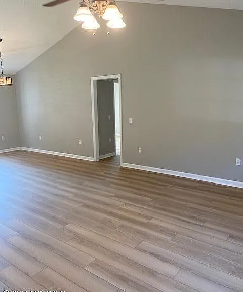 4364 Owendon Dr — Photo 6