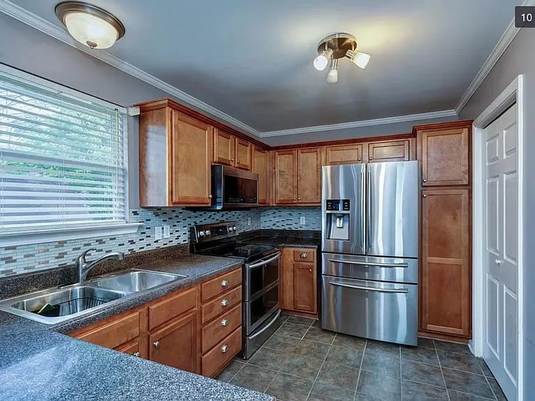 2201 Milan Ct — Photo 9