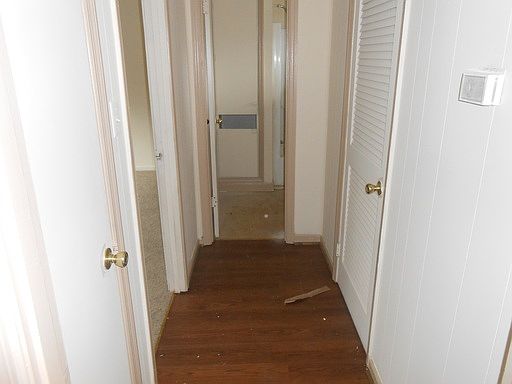 2nd image of 411 Northside Dr APT A10