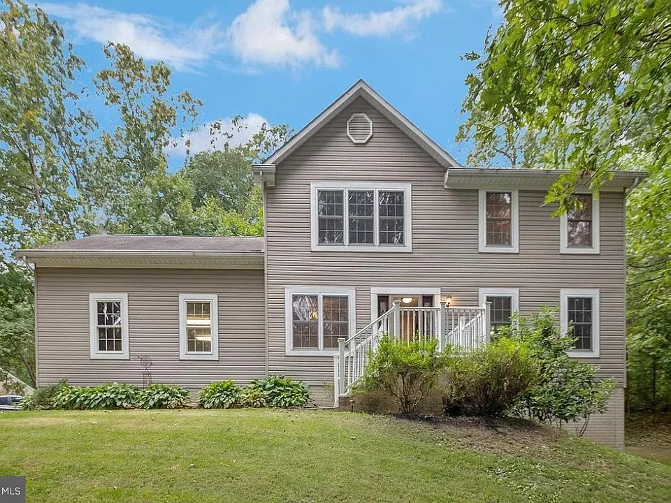 3885 Millers Station Rd