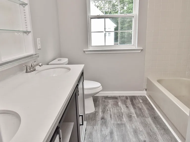 557 Marco Way — Photo 39