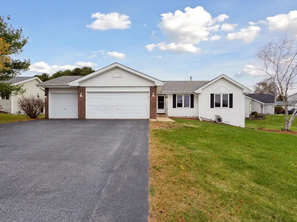 4410 Westwind Dr, Winnebago, IL 61088