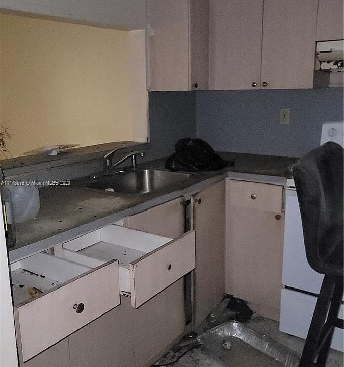 2nd image of 13480 NE 6th Ave APT 116