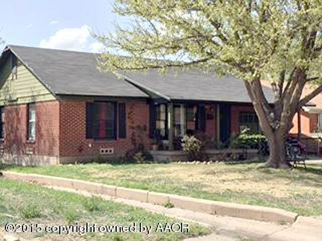 2nd image of 2216 Locust St