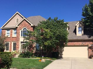 10920 Hickory Dr, Clive, IA 50325