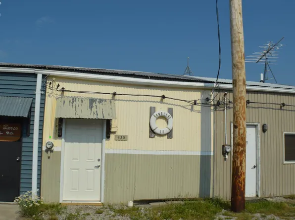 435 Parker Dr, Sandusky, OH 44870