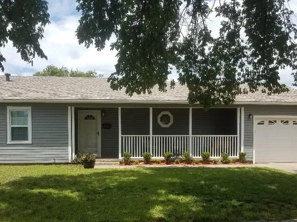 2221 Hamilton St, Pampa, TX 79065