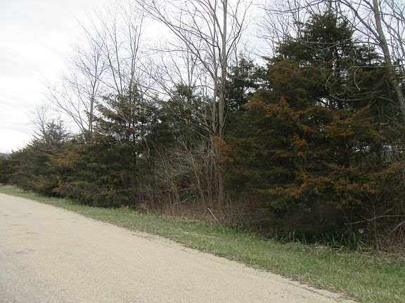 2nd image of 214 Mississippi Dr