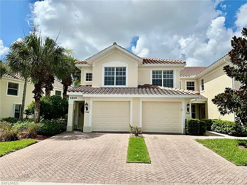 1345 Henley St #707 Photo 1