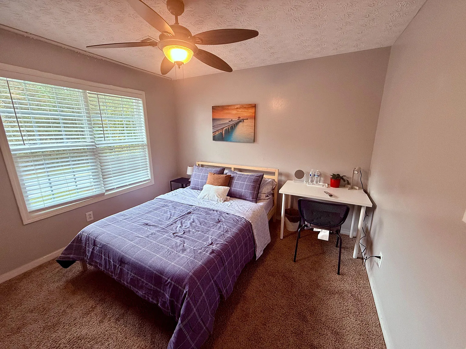 4 bed, 2.5 bath, 2257 sqft, $1,040 — Photo 4
