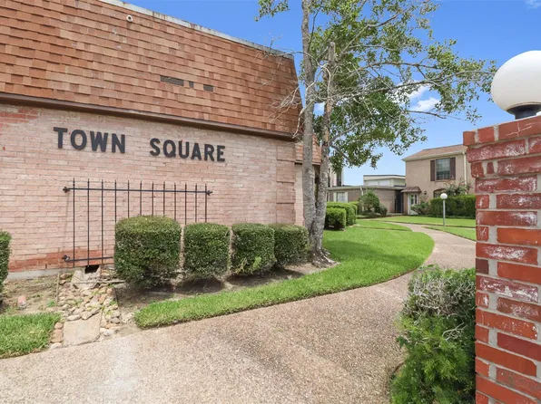 1304 Ward Rd #5, Baytown, TX 77520