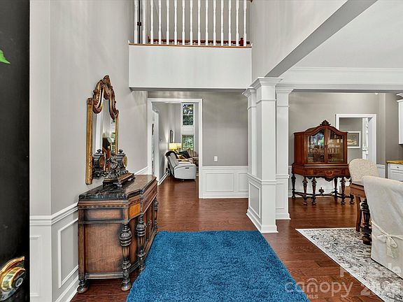 5th image of 5707 Durston Ct