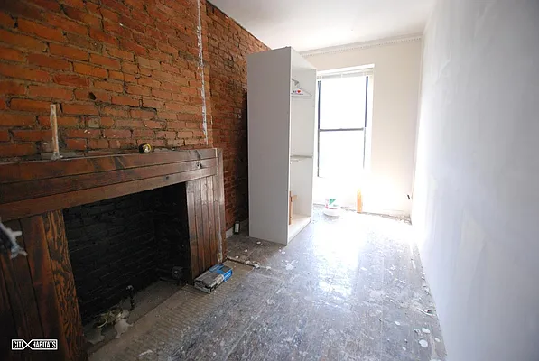 Rented by Citi Habitats | media 15