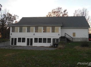 26402 Prairie Hill Ln, Lebanon, MO 65536