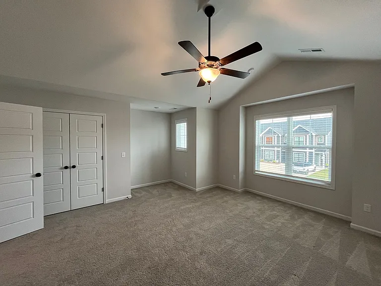 8329 Paramount Point — Photo 28
