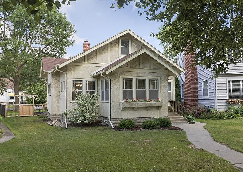 1st image of 4624 44th Ave S
