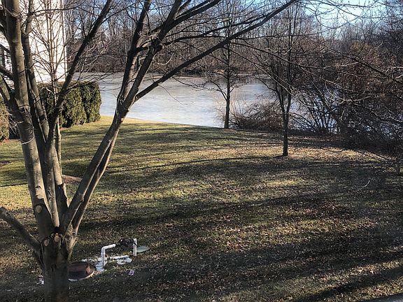 TERRACE LAKE FROM FT DOOR