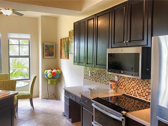 5th image of 99 Vivante Blvd Unit 9921