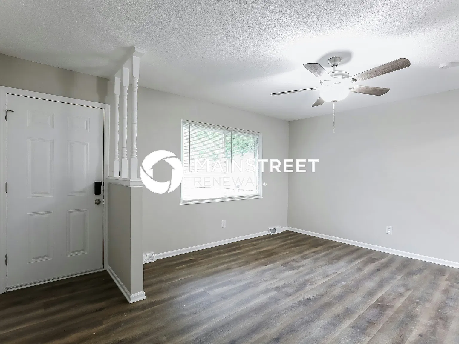 1904 N Plymouth Rd — Photo 3